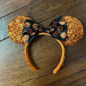 Disney Halloween Sequin Minnie Ears